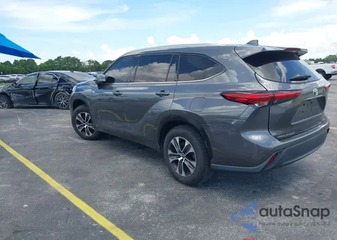 2021 Toyota Highlander Xle from USA, damaged, VIN 5TDGZRAH1MS537122